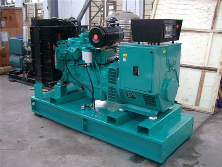 赤峰200kw康明斯柴油发电机组图片 赤峰200kw康明斯柴油发电机组图片